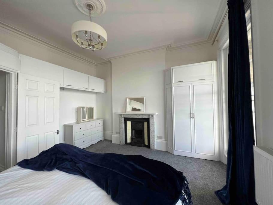 Flat 4 Marine Parade House, 1 East Cliff- Next To Dover Port, White Cliffs, Beach, Castle Exteriér fotografie